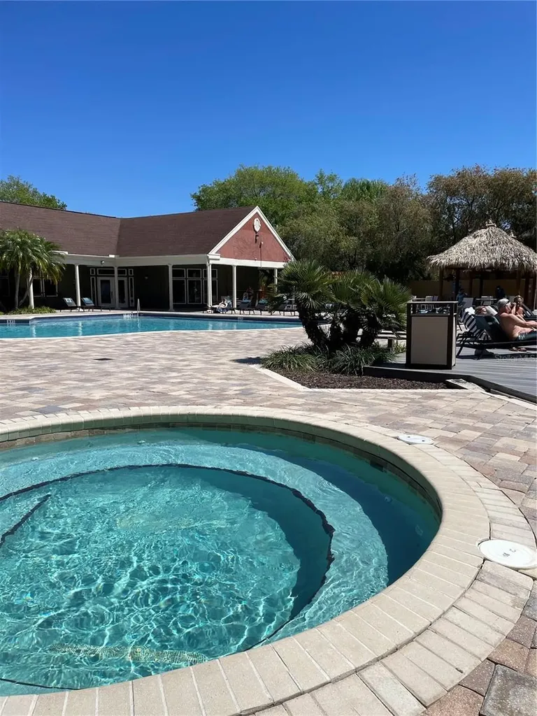 5557 Baywater Drive Tampa FL 33615