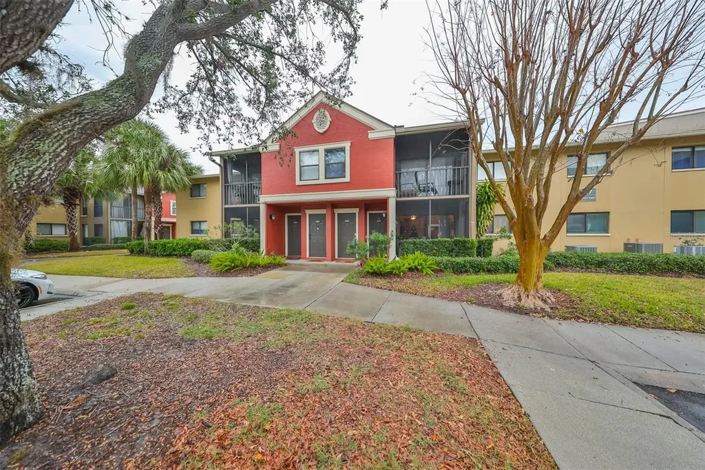 5557 Baywater Drive Tampa FL 33615