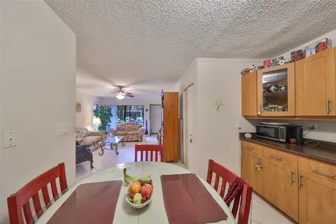 5557 Baywater Drive Tampa FL 33615