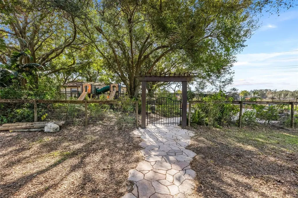 4230 Rex Drive Winter Garden FL 34787