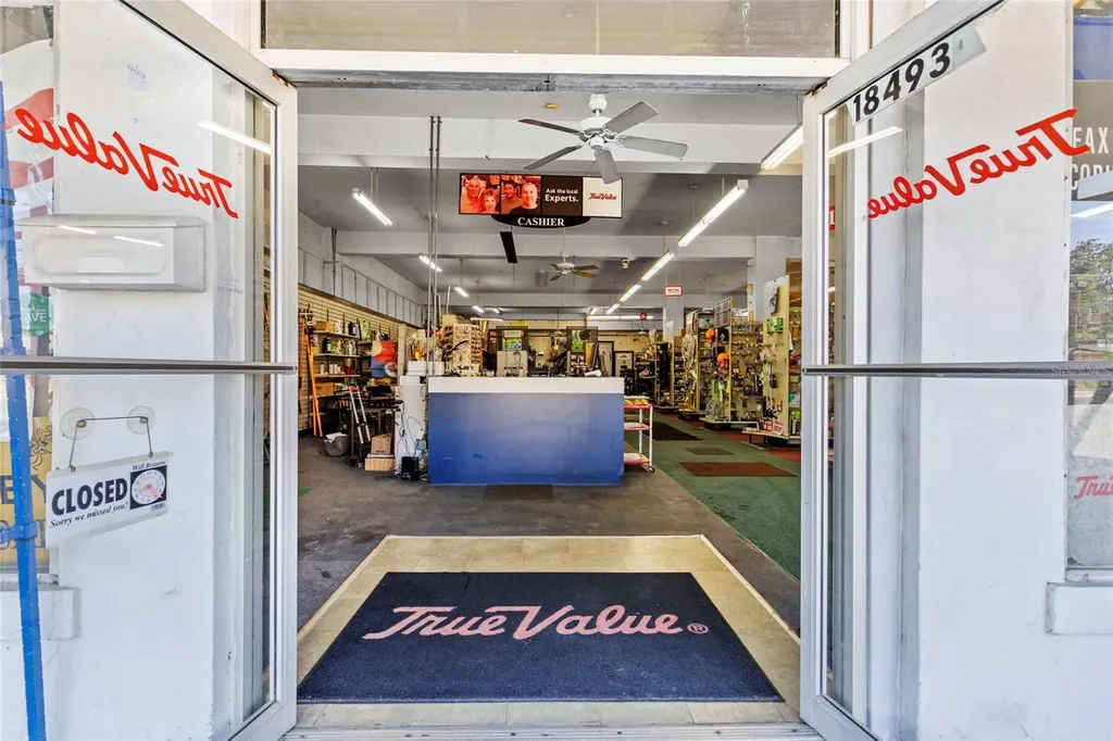 18493 High Springs Main Street High Springs FL 32643