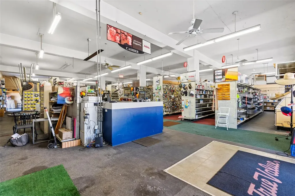 18493 High Springs Main Street High Springs FL 32643