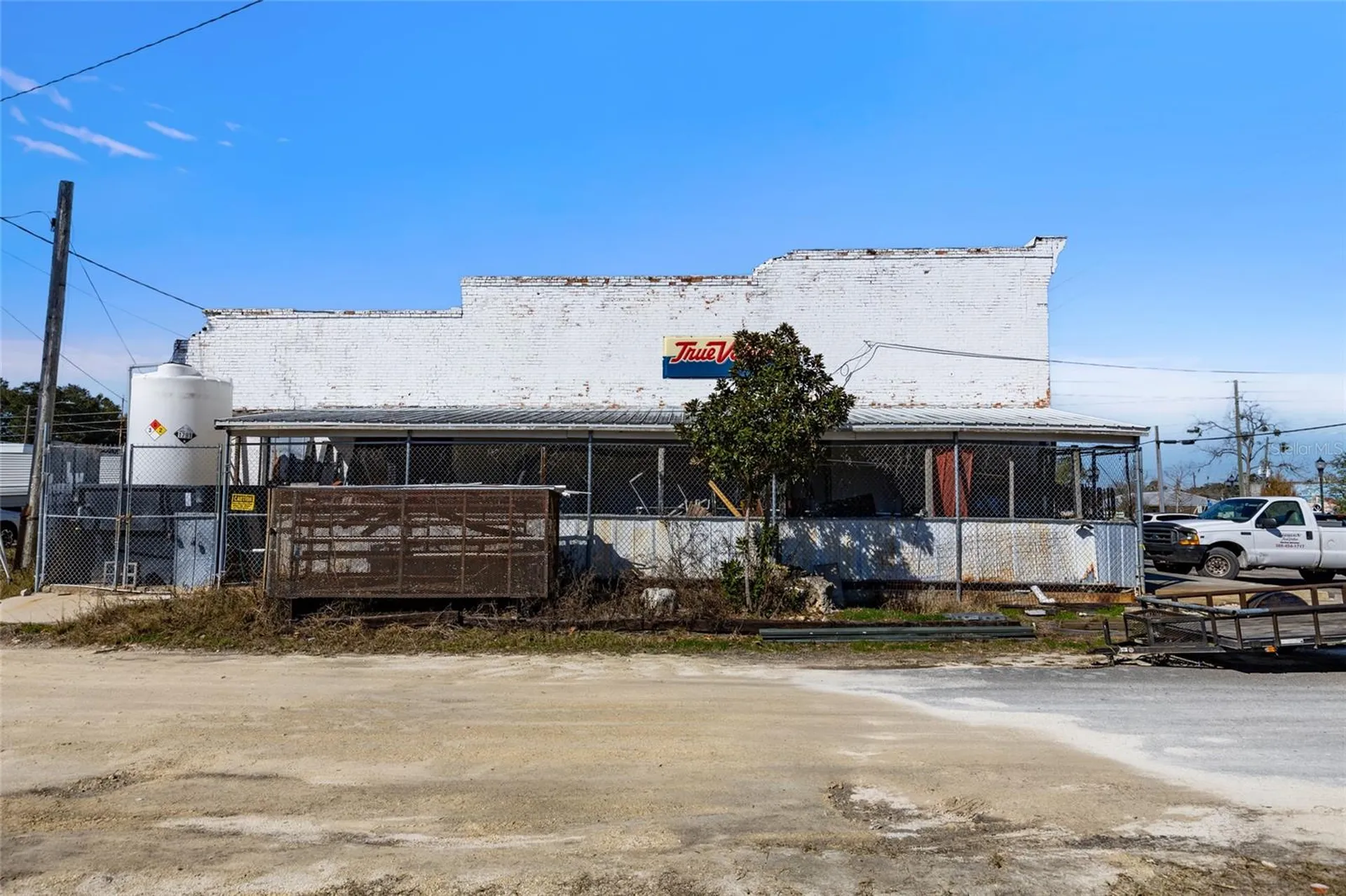 18493 High Springs Main Street High Springs FL 32643