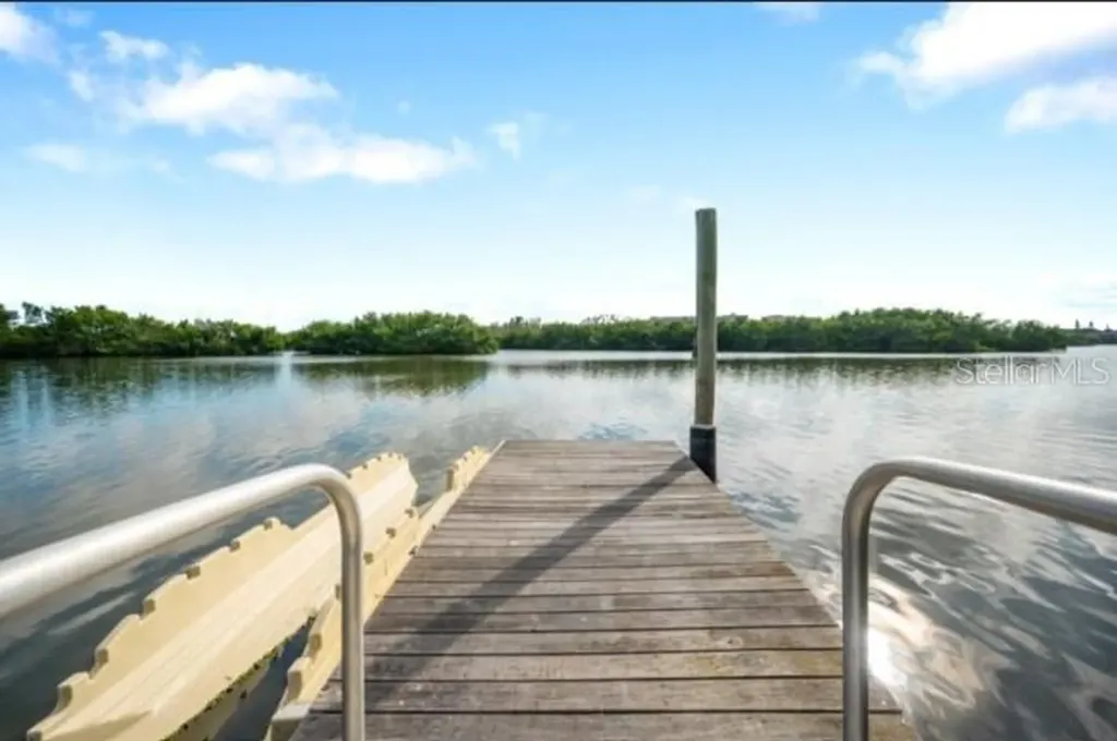 7350 Marathon Drive Seminole FL 33777