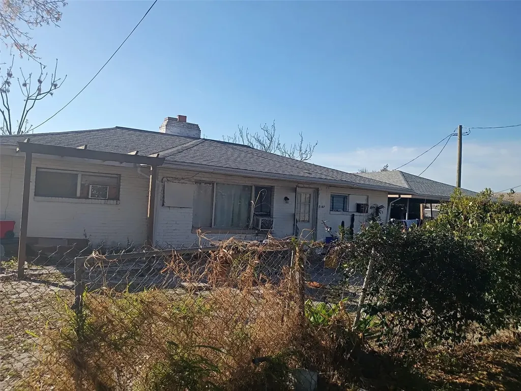 2007 40th Street NW Winter Haven FL 33881