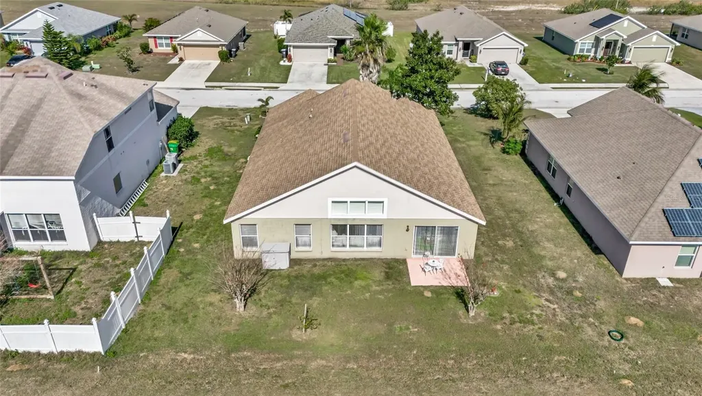 1153 Legatto Loop Dundee FL 33838
