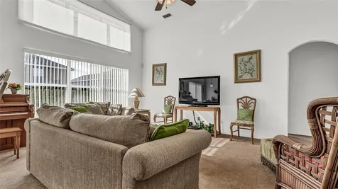 1153 Legatto Loop Dundee FL 33838