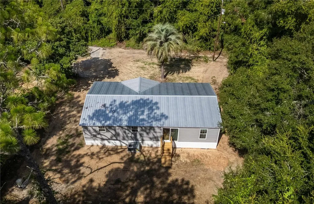 1143 SE 159th Court Silver Springs FL 34488
