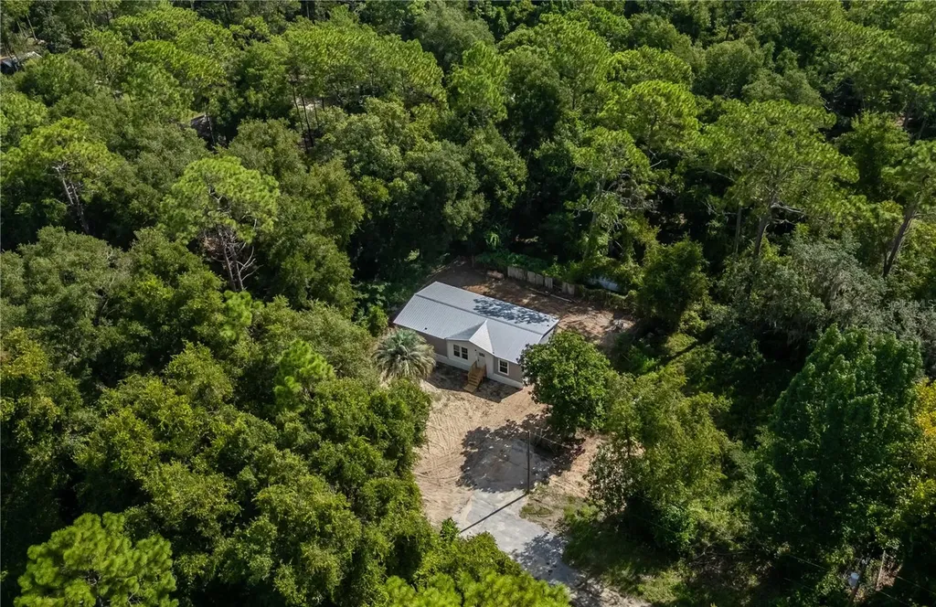 1143 SE 159th Court Silver Springs FL 34488