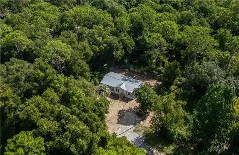 1143 SE 159th Court Silver Springs FL 34488