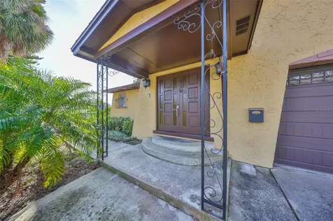 816 Knight Street Seffner FL 33584