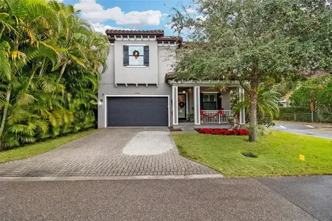 1839 46th Avenue N St Petersburg FL 33714