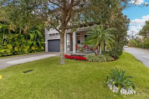 1839 46th Avenue N St Petersburg FL 33714