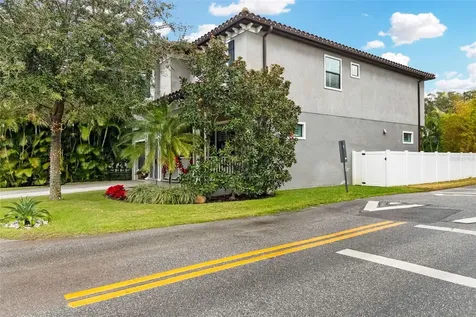 1839 46th Avenue N St Petersburg FL 33714