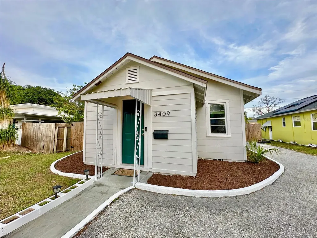 3409 Tarlton Street N St Petersburg FL 33713