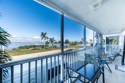 1477 Park Beach Circle Punta Gorda FL 33950