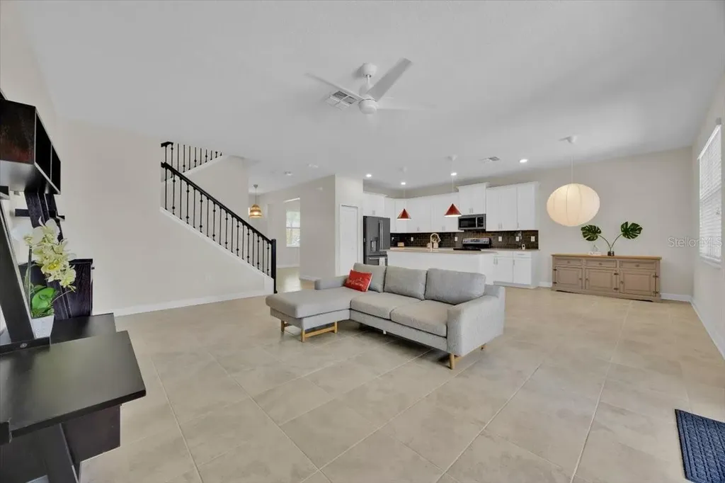 424 Brunswick Drive Davenport FL 33837