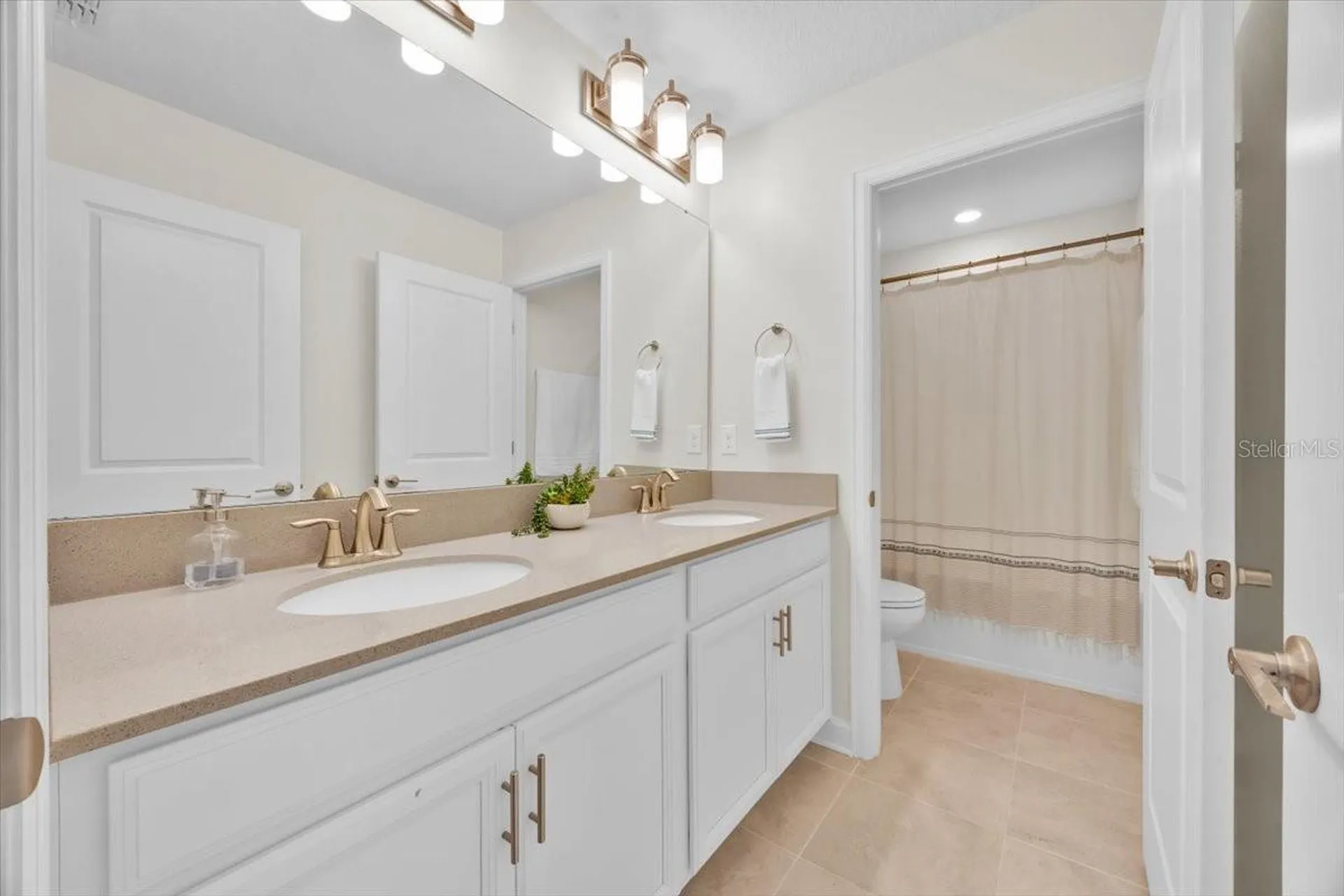 424 Brunswick Drive Davenport FL 33837