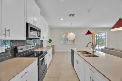 424 Brunswick Drive Davenport FL 33837