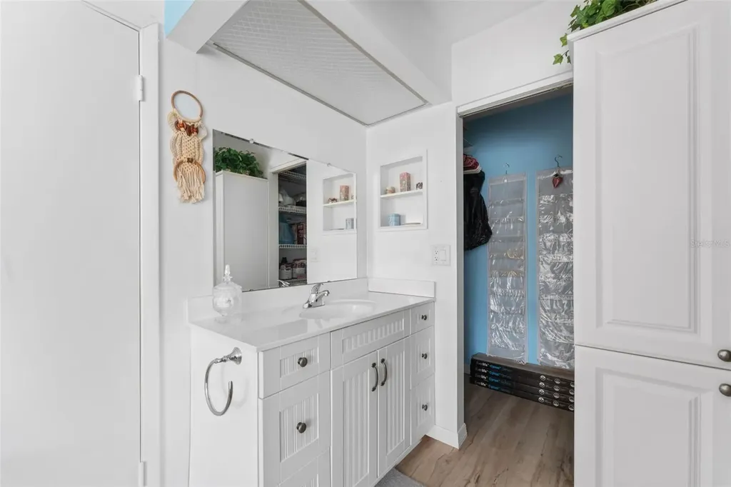 6250 7th Avenue W Bradenton FL 34209