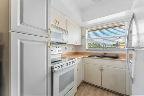 6250 7th Avenue W Bradenton FL 34209