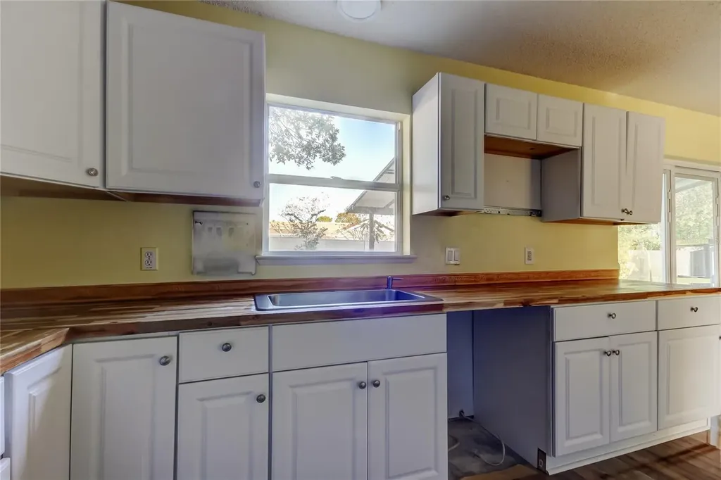 11309 Outrigger Avenue Spring Hill FL 34608