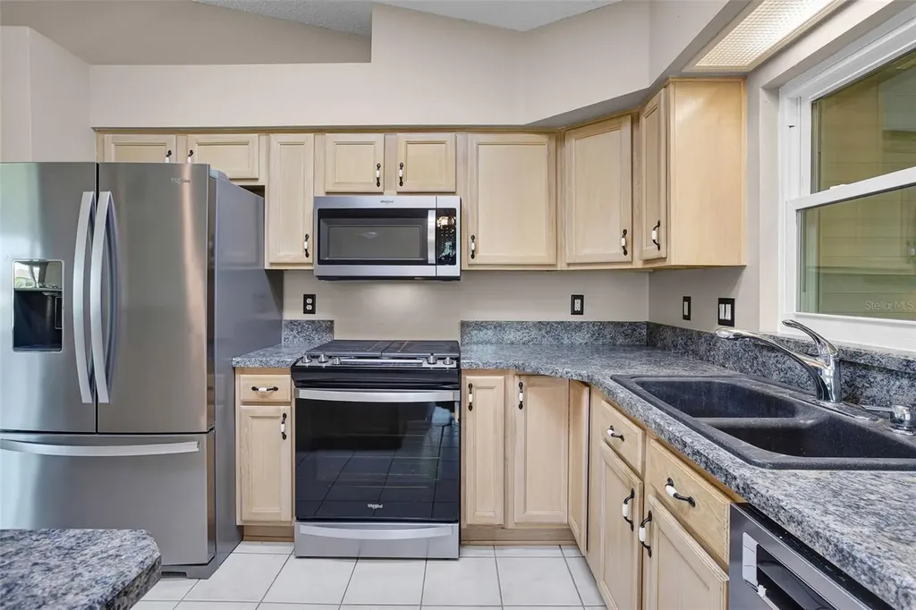 5004 Saint Andrews Arcade Leesburg FL 34748