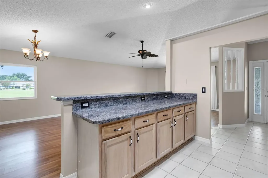 5004 Saint Andrews Arcade Leesburg FL 34748
