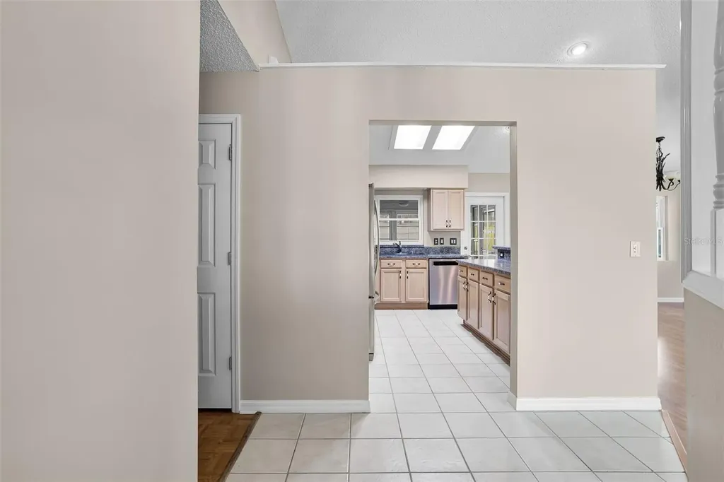 5004 Saint Andrews Arcade Leesburg FL 34748