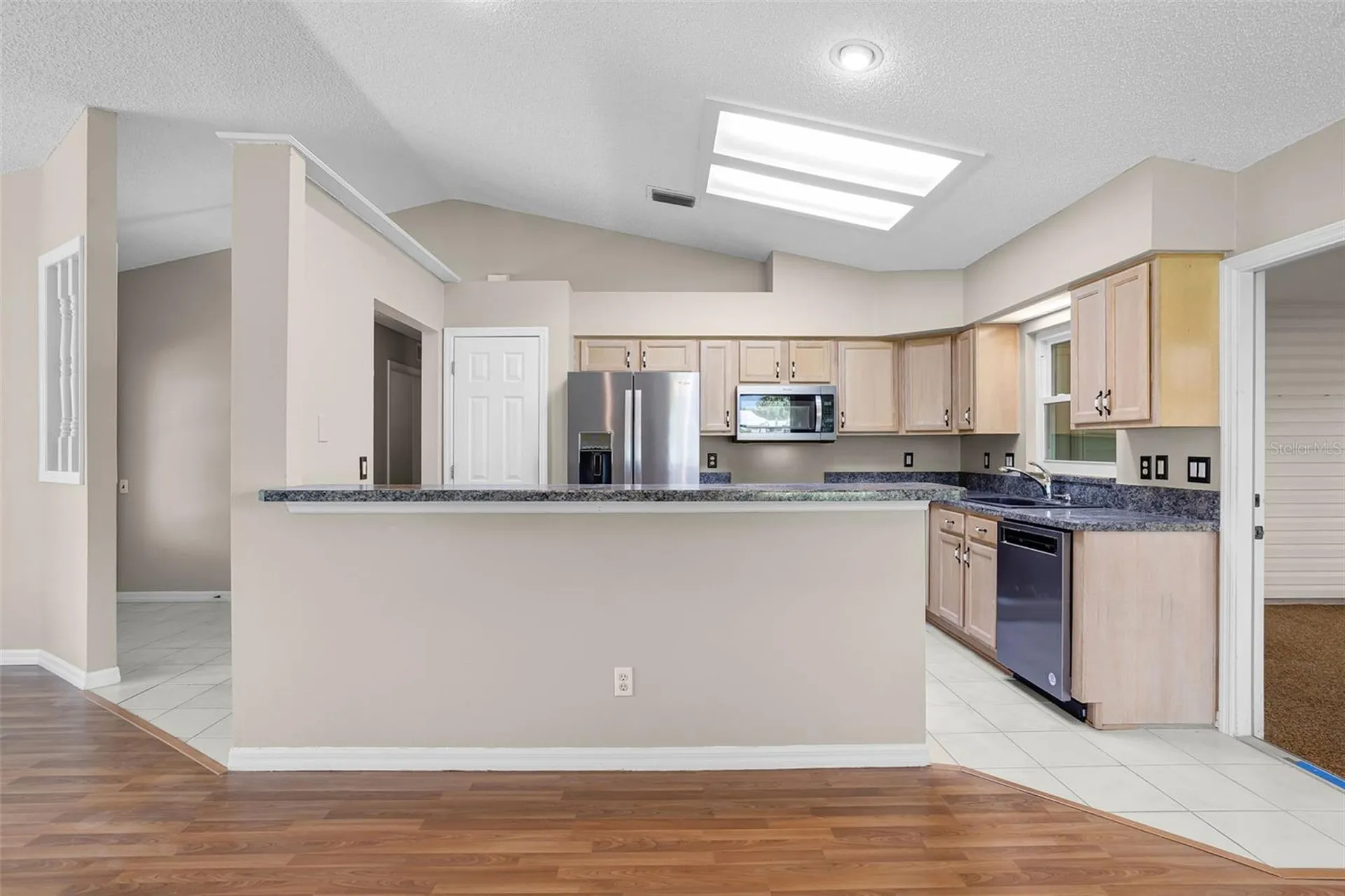 5004 Saint Andrews Arcade Leesburg FL 34748