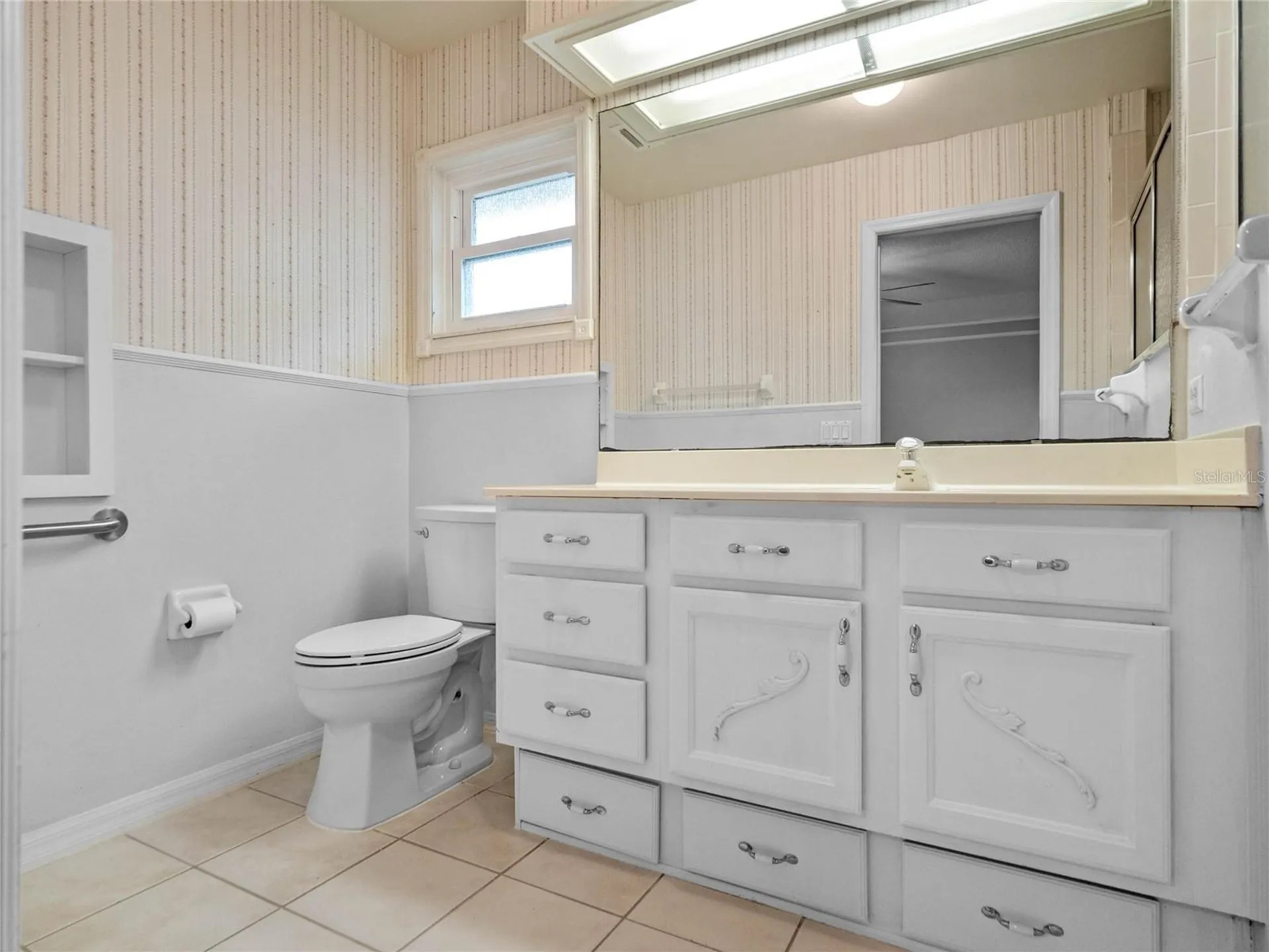 5004 Saint Andrews Arcade Leesburg FL 34748