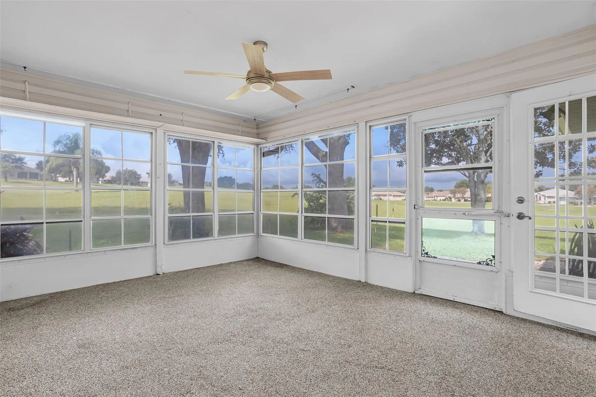 5004 Saint Andrews Arcade Leesburg FL 34748