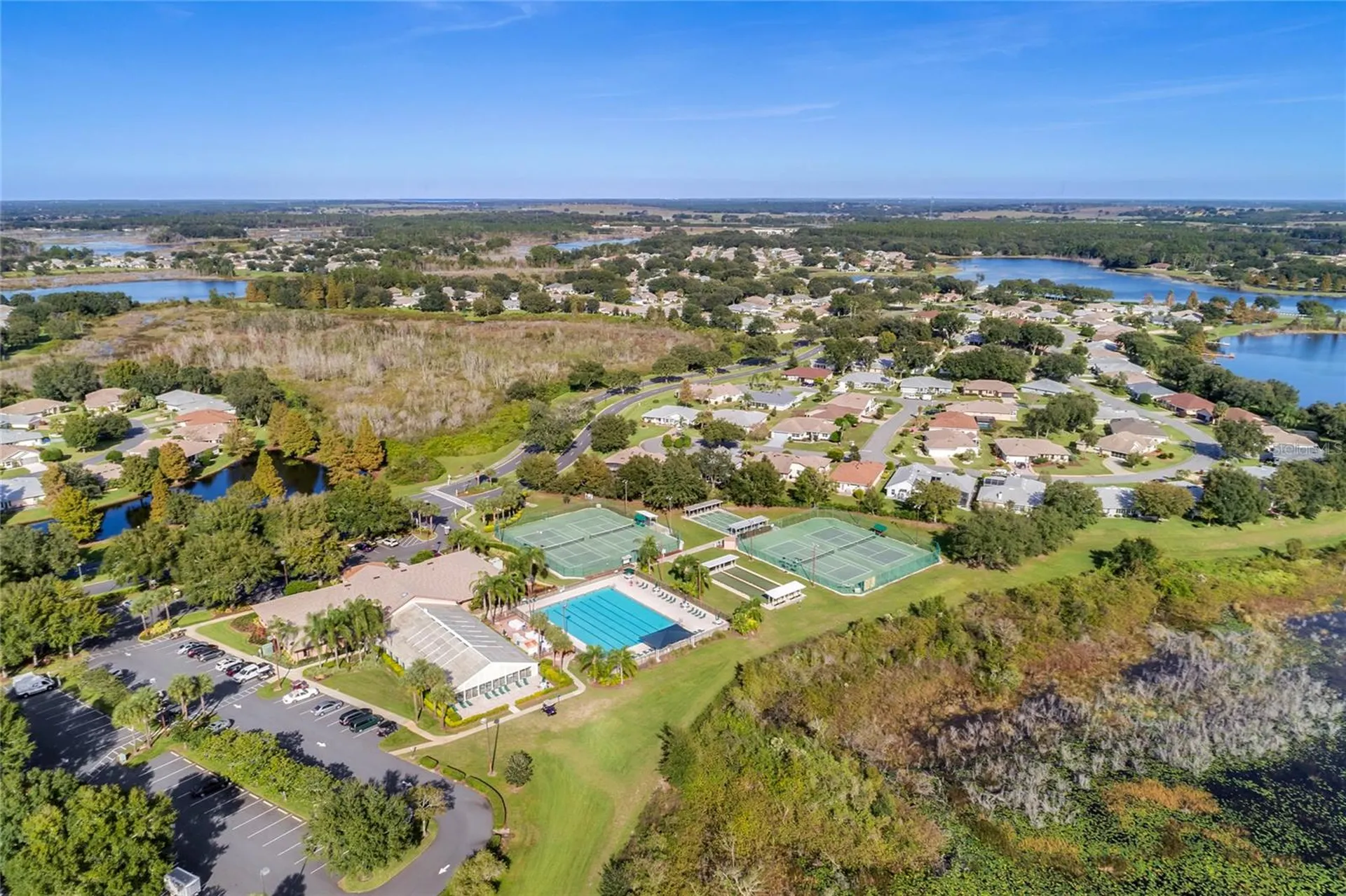 5004 Saint Andrews Arcade Leesburg FL 34748