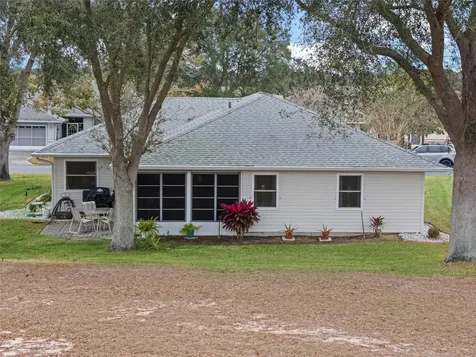 5004 Saint Andrews Arcade Leesburg FL 34748