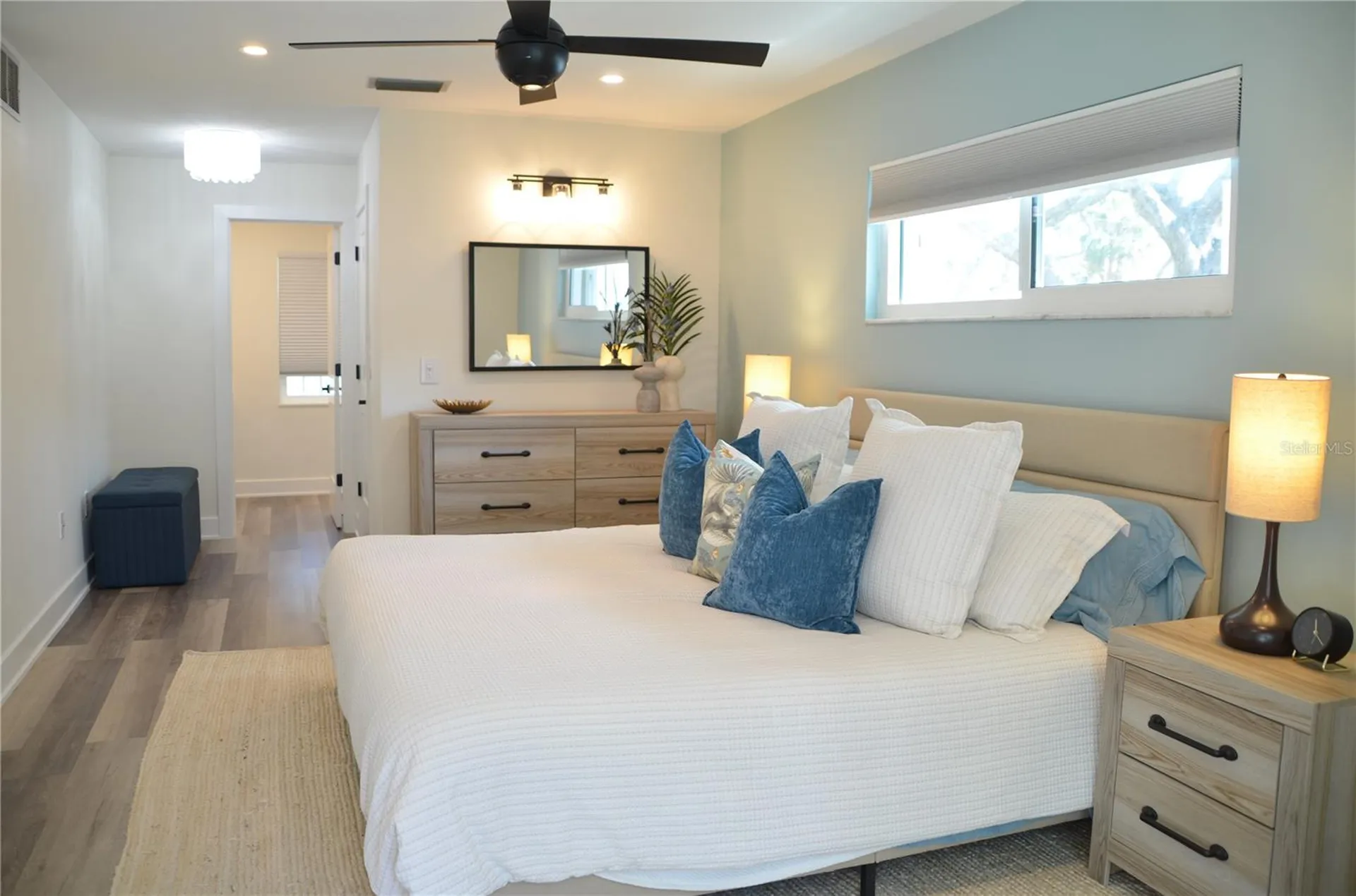 726 Birdsong Lane Sarasota FL 34242