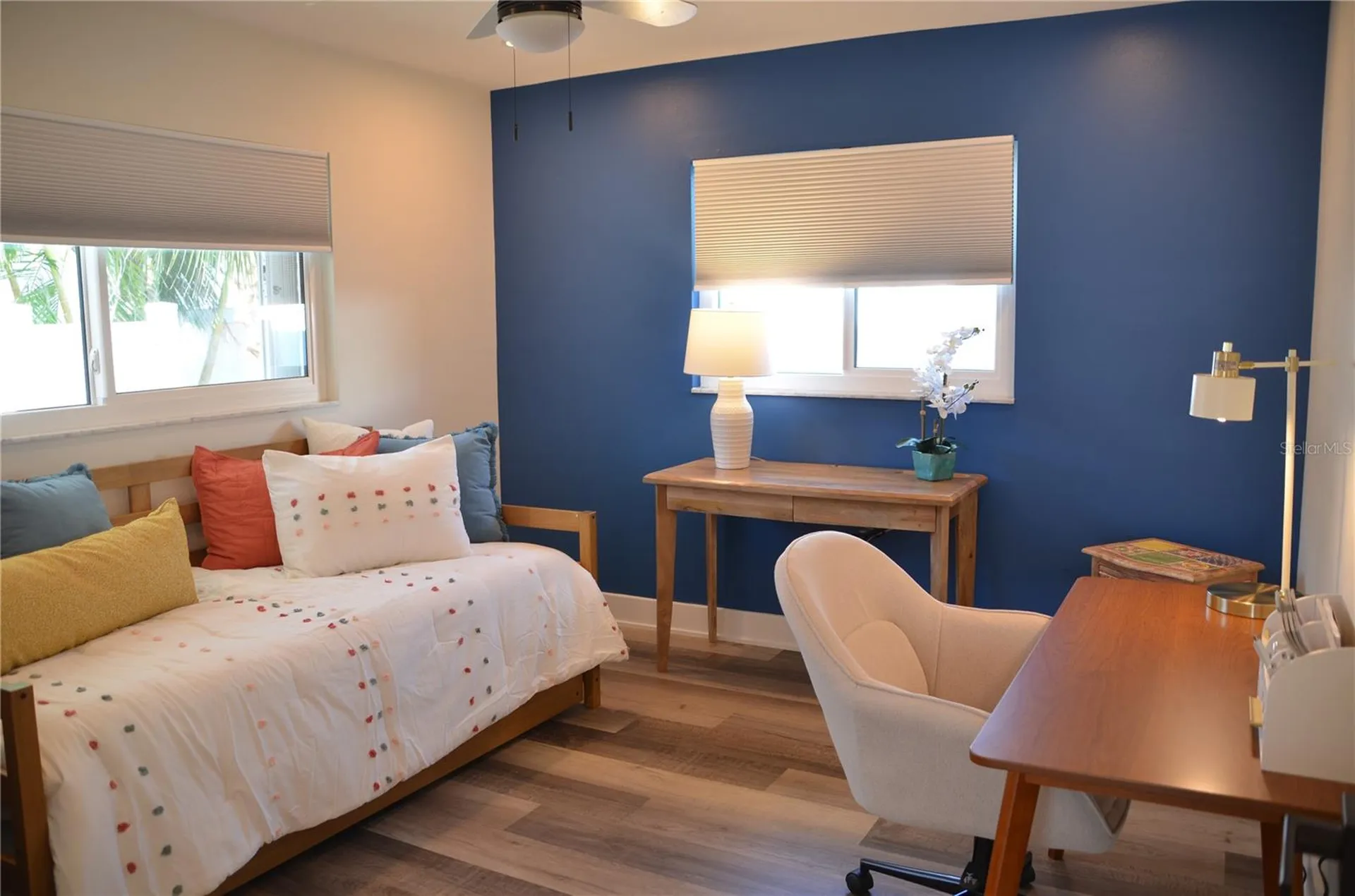 726 Birdsong Lane Sarasota FL 34242
