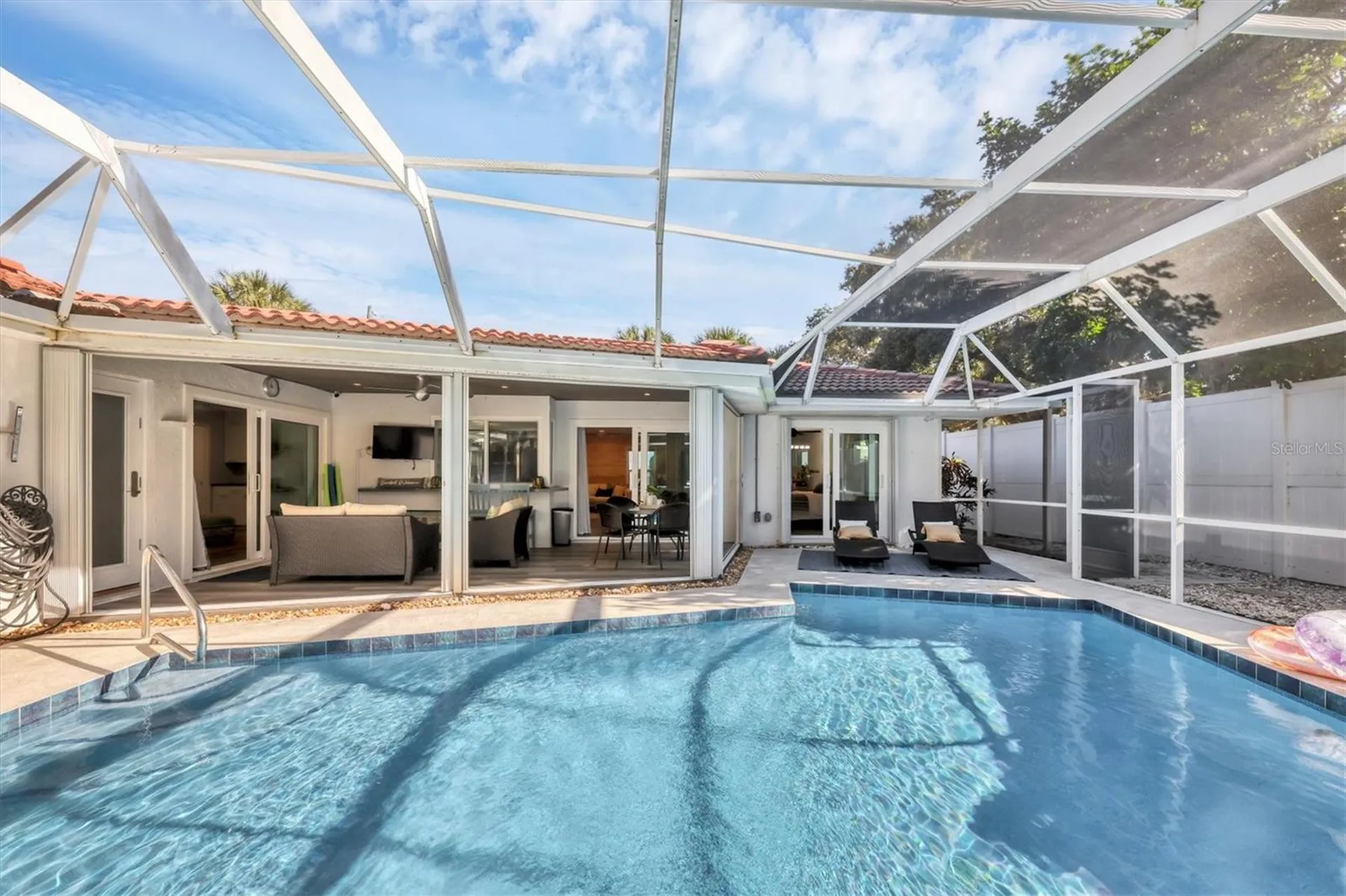 726 Birdsong Lane Sarasota FL 34242