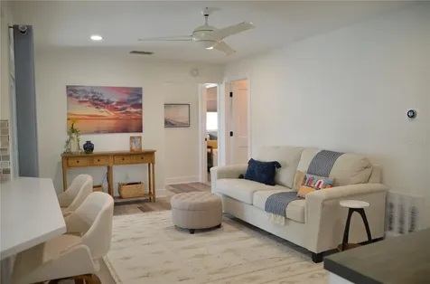 726 Birdsong Lane Sarasota FL 34242