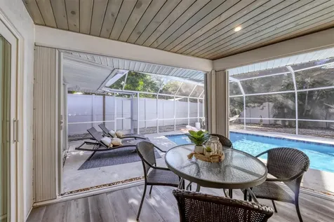 726 Birdsong Lane Sarasota FL 34242