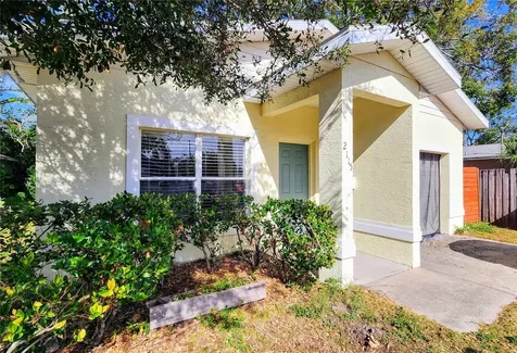 2115 Salem Avenue N St Petersburg FL 33714