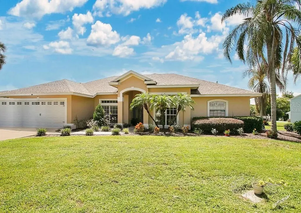 1556 Auburn Oaks Court Auburndale FL 33823