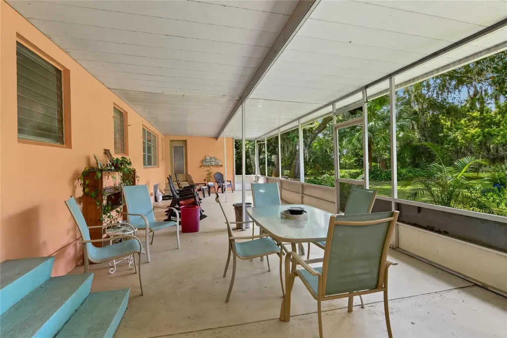 1520 Moravia Avenue Holly Hill FL 32117
