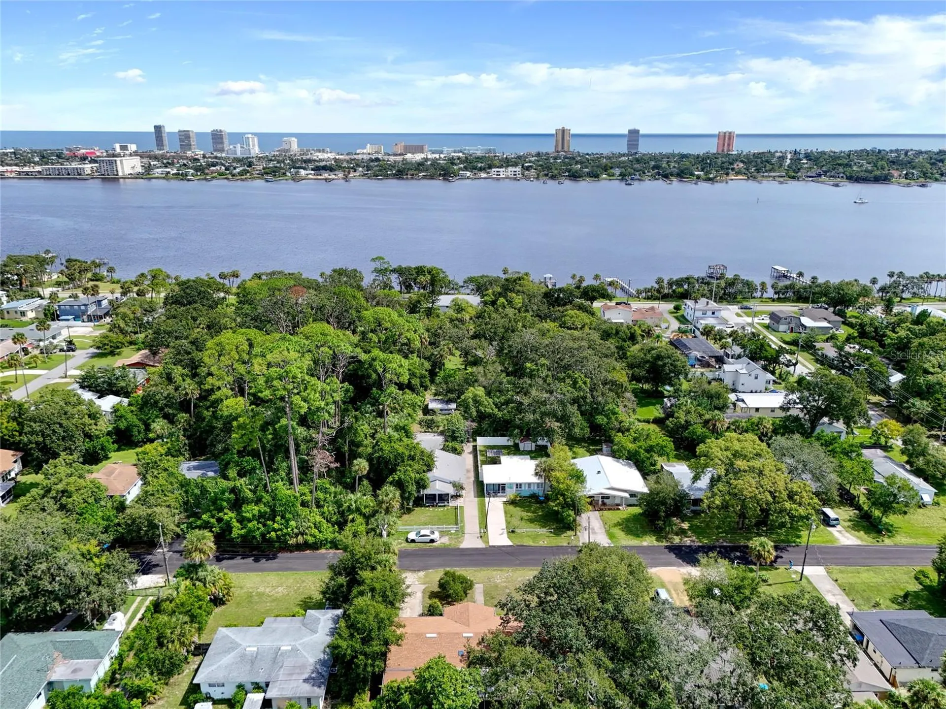 1520 Moravia Avenue Holly Hill FL 32117