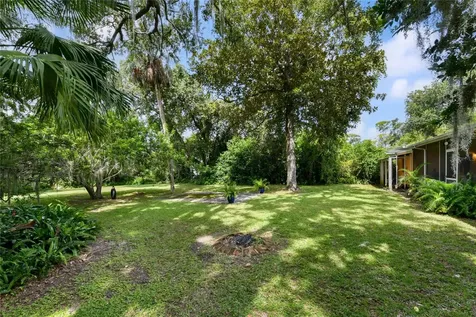 1520 Moravia Avenue Holly Hill FL 32117