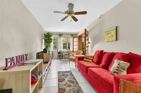 1520 Moravia Avenue Holly Hill FL 32117