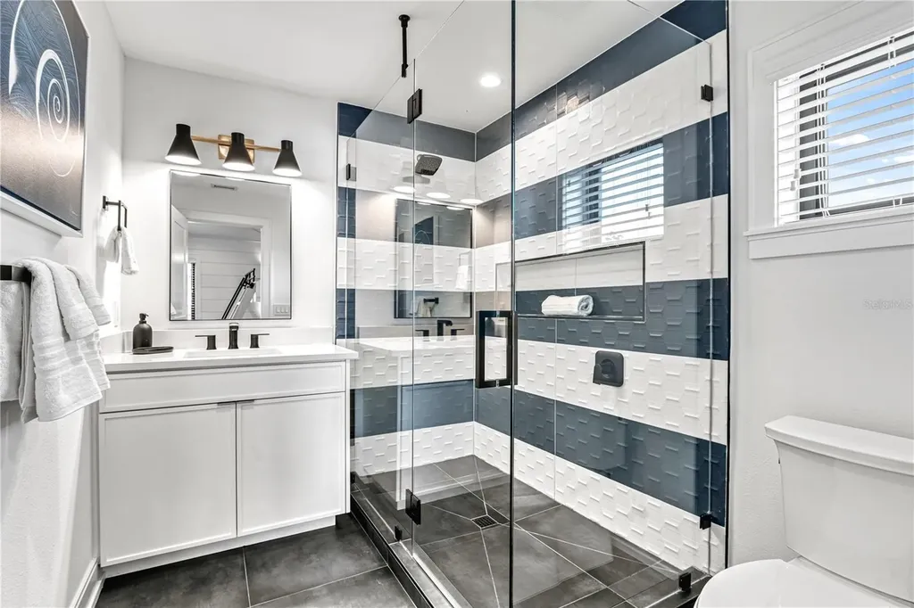 129 Mckinley Drive Sarasota FL 34236
