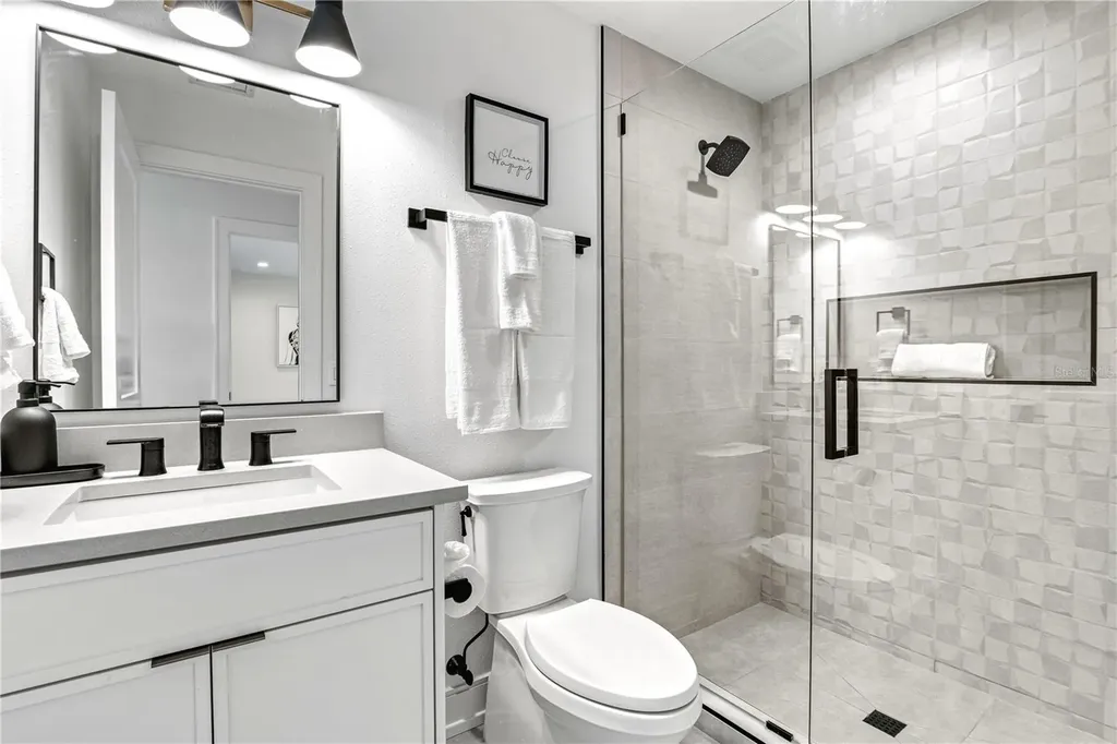 129 Mckinley Drive Sarasota FL 34236