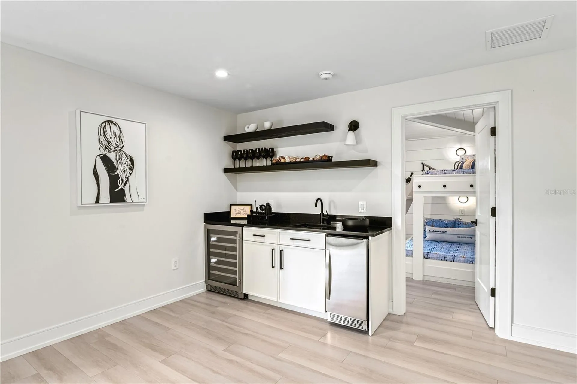 129 Mckinley Drive Sarasota FL 34236