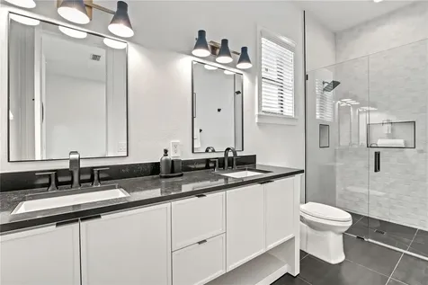129 Mckinley Drive Sarasota FL 34236
