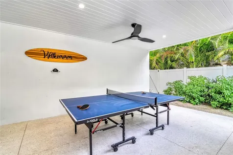 129 Mckinley Drive Sarasota FL 34236